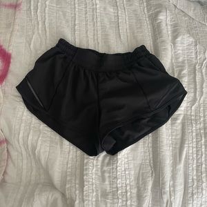 Black hotty hot shorts 2.5 inches